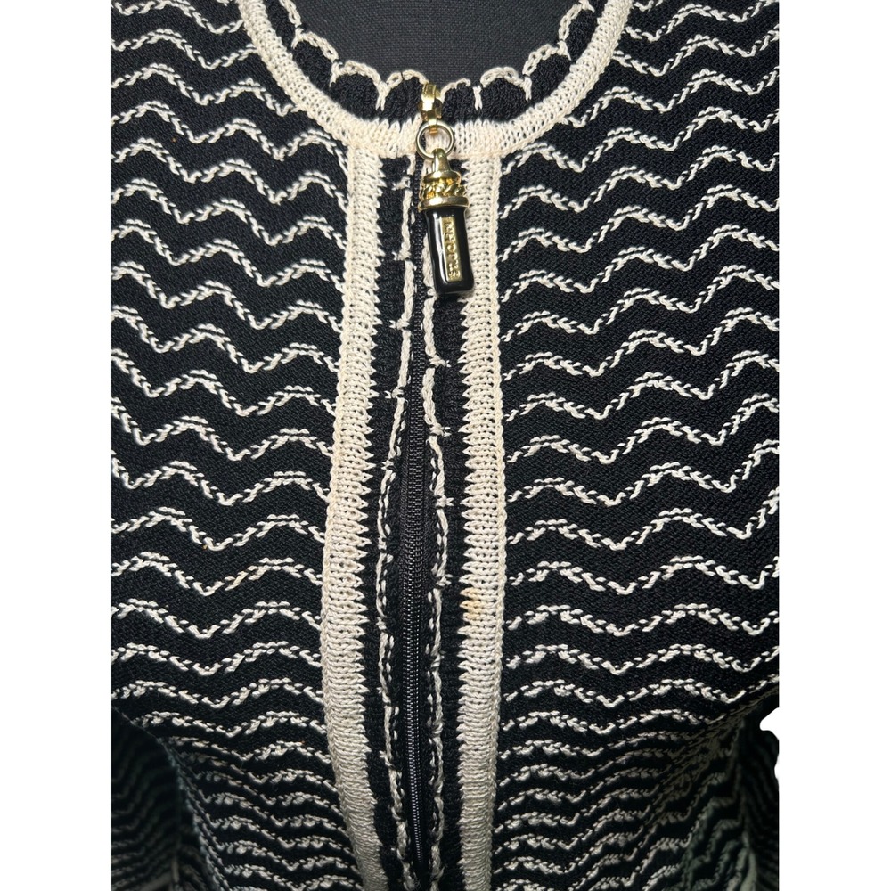 St John Collection Knit Jacket Black White Zigzag Trim Zipper Gold Accent Size 2 - Picture 3 of 9
